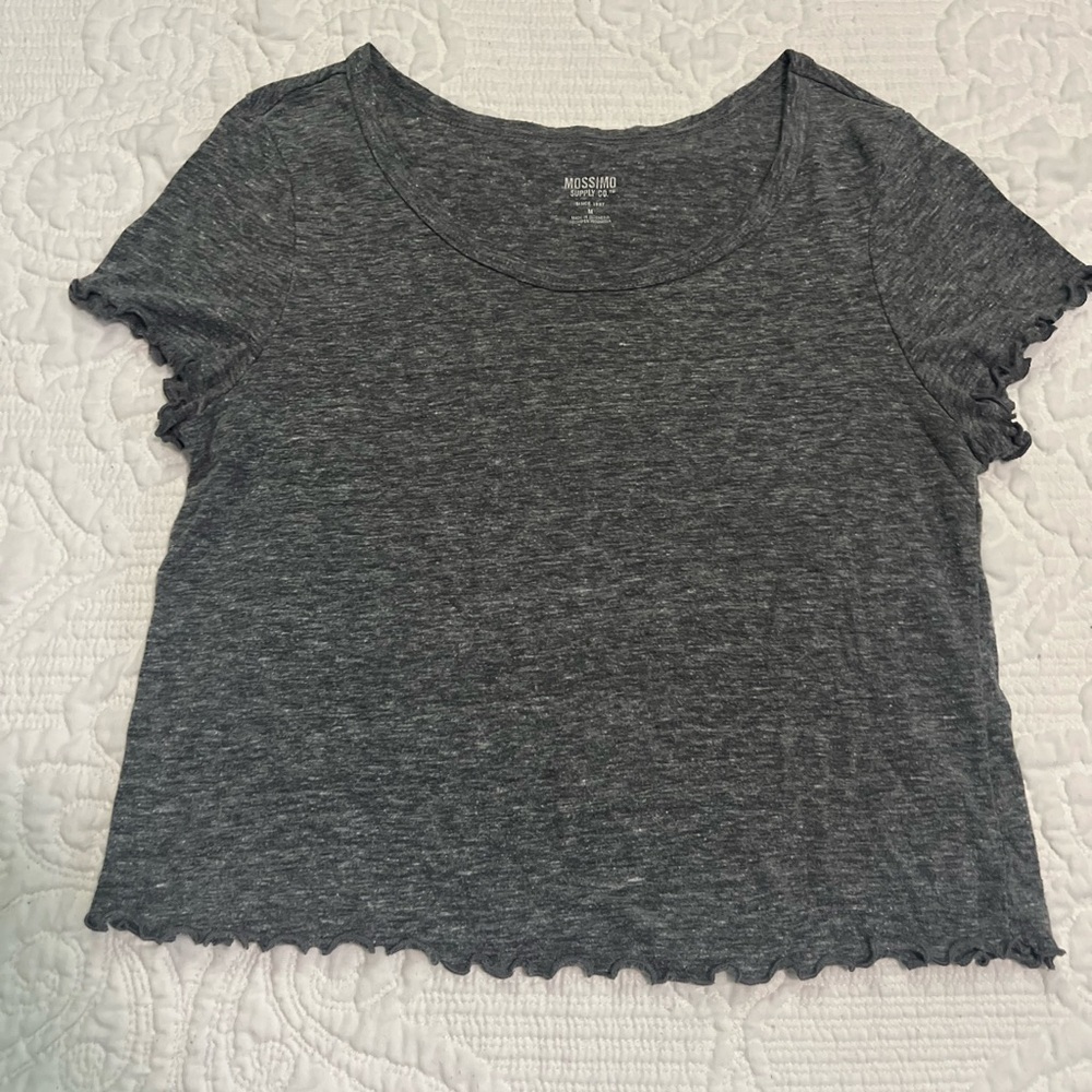 Mossimo Gray T-shirt Size Medium